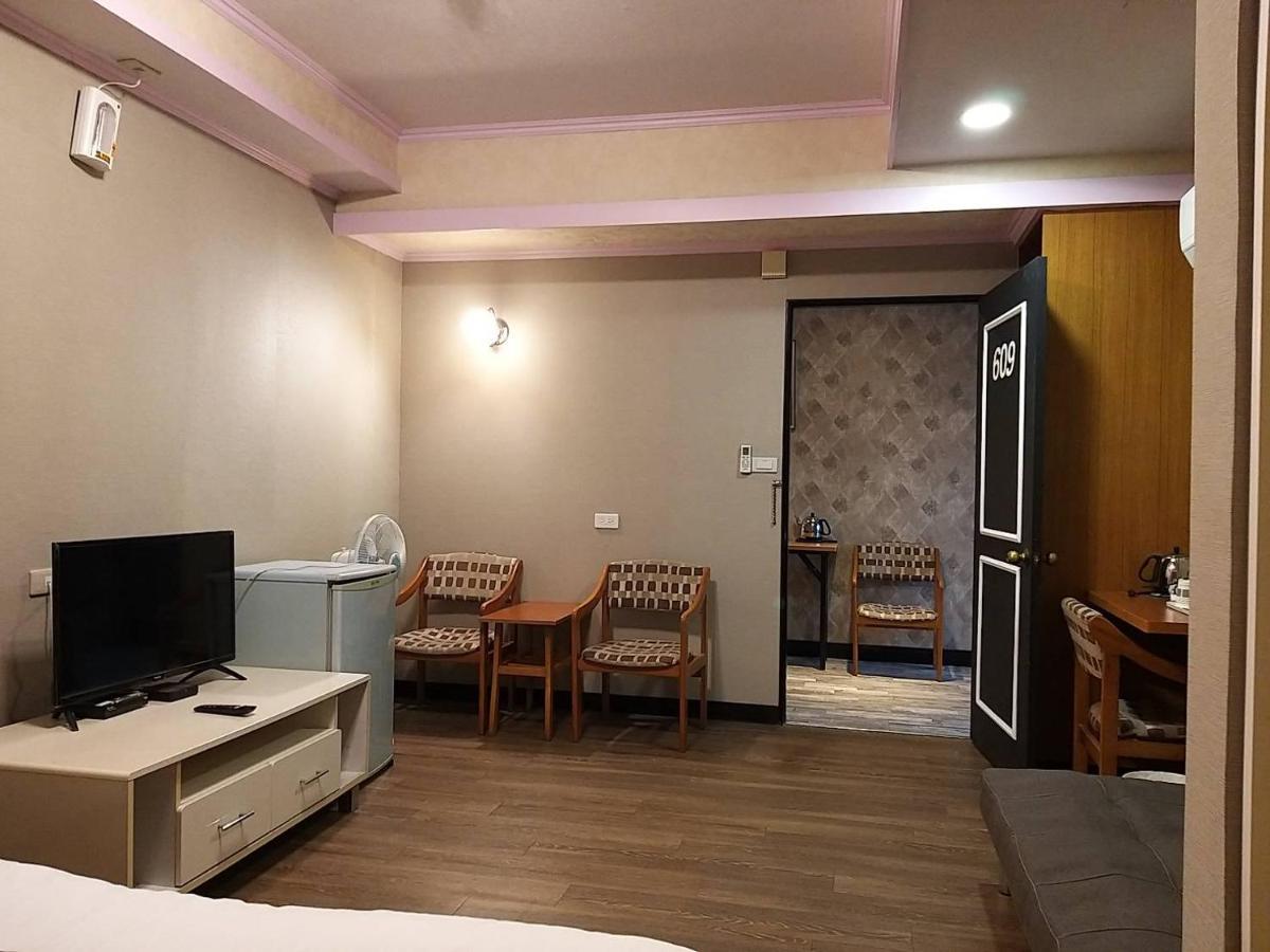 Guan Lun Hotel Hualien City Ngoại thất bức ảnh